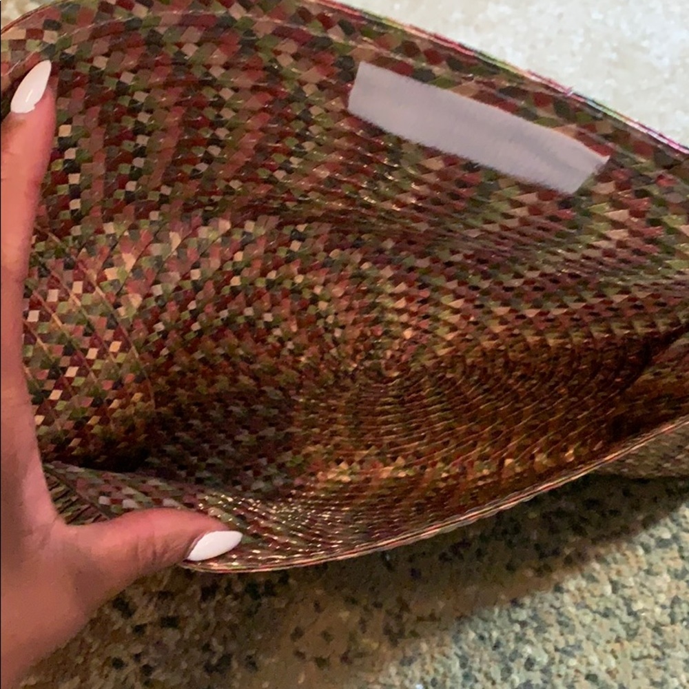Handcrafted Clutch with Brooch - Picture 3 of 4